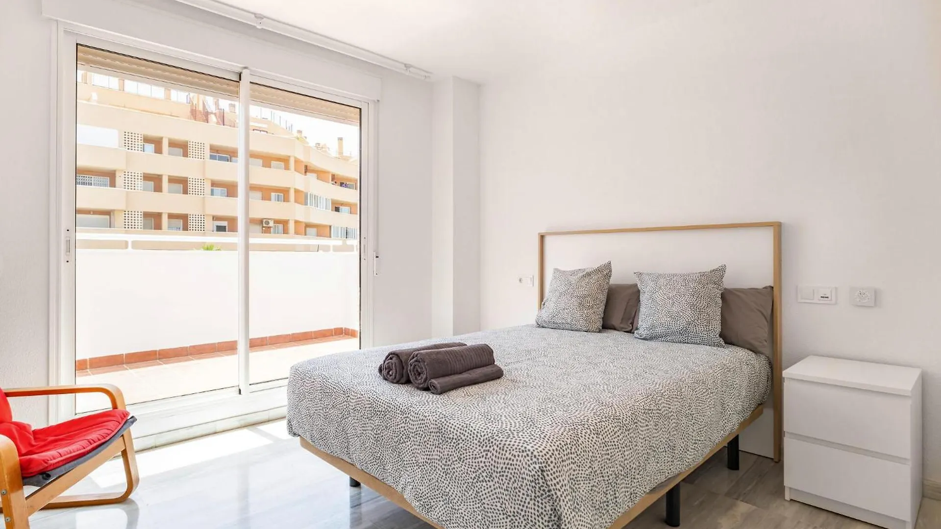 Beautiful Apartment In Roquetas De Mar Spanien